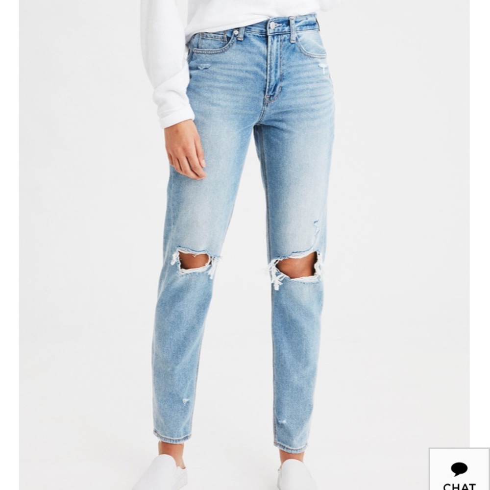 American Eagle Mom Jeans